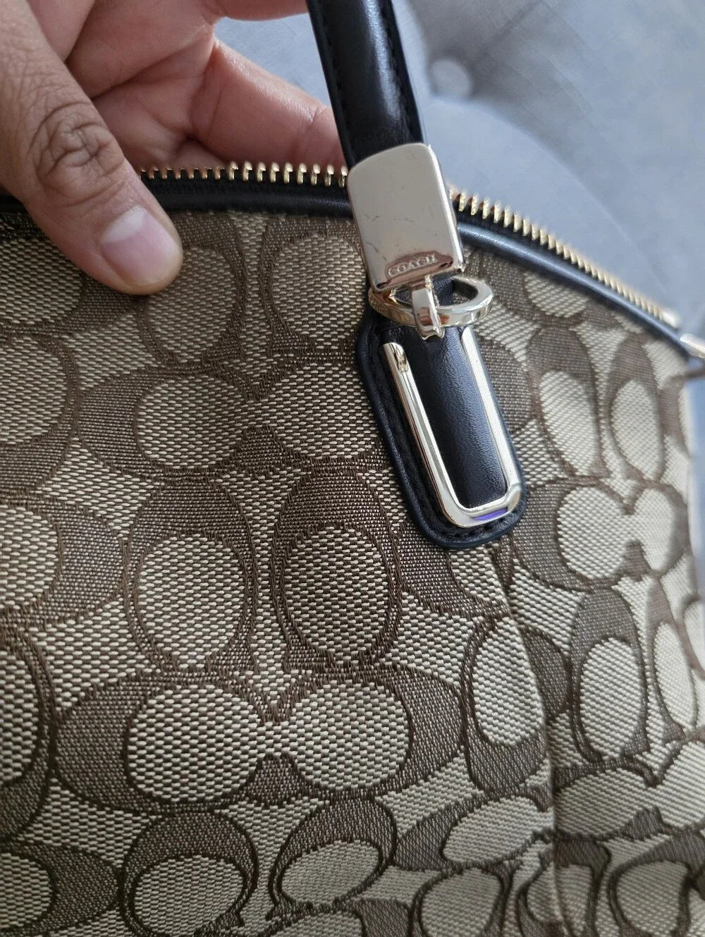 COACH Signature Small Kelsey Satchel